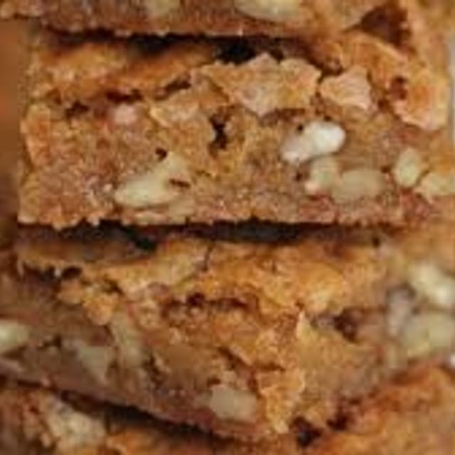 Butter Pecan Blondie.