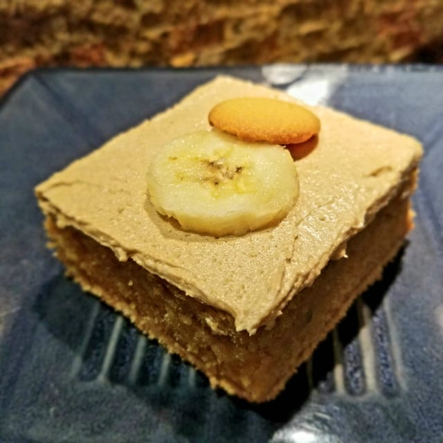 Banana Nilla Blondie (Flavor of the Momth).